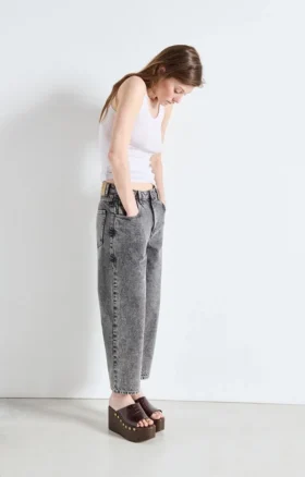 Boyfriend-Jeans für Damen von Yopday Artikelnummer: YOP11IH26