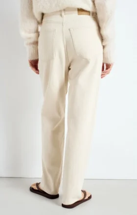 Damen-Jeans mit geradem Bein Tineborow Artikelnummer: TINE195H26