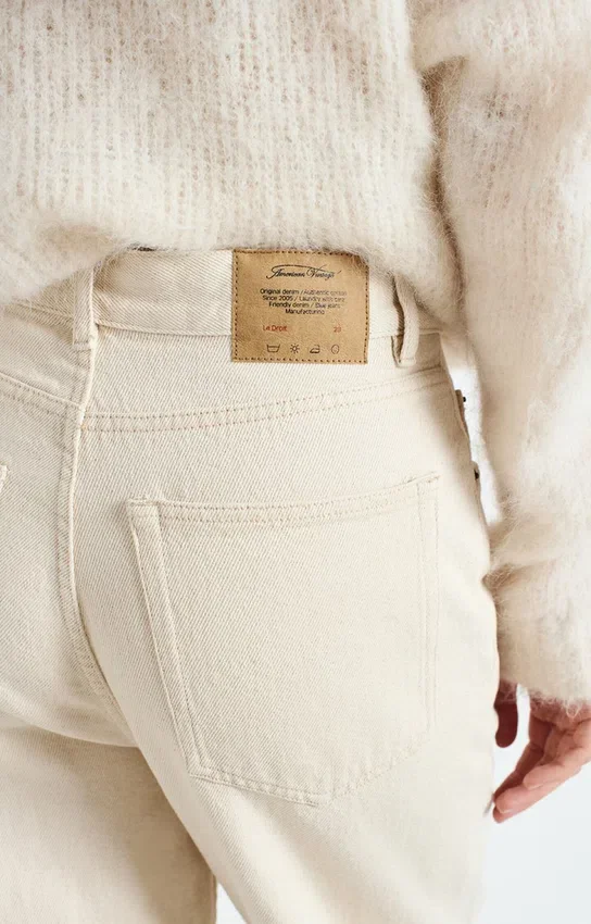 Damen-Jeans mit geradem Bein Tineborow Artikelnummer: TINE195H26
