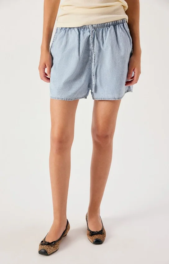 Damen-Shorts Paybou Artikelnummer: PAY09AE26