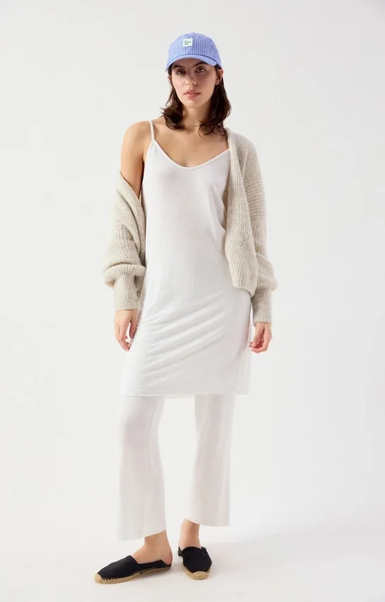 Damen-Strickjacke East Artikelnummer: EAST19AH26