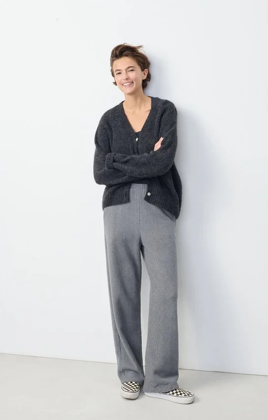 Damen-Strickjacke East Artikelnummer: EAST19GH26