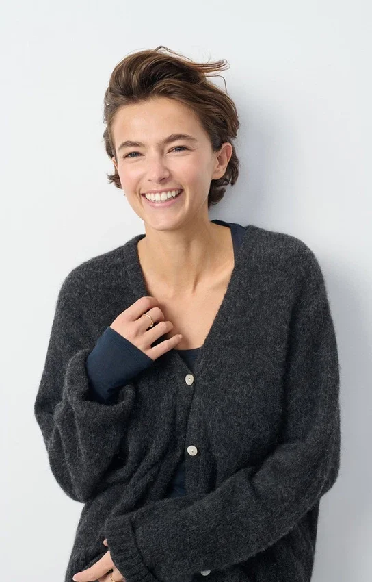 Damen-Strickjacke East Artikelnummer: EAST19GH26