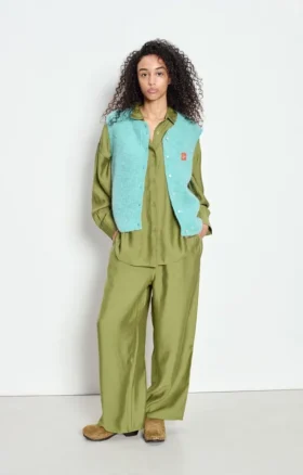 Damen-Strickjacke East Artikelnummer: EAST19ME26