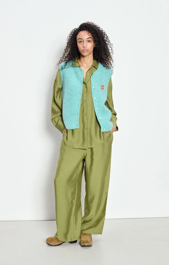 Damen-Strickjacke East Artikelnummer: EAST19ME26