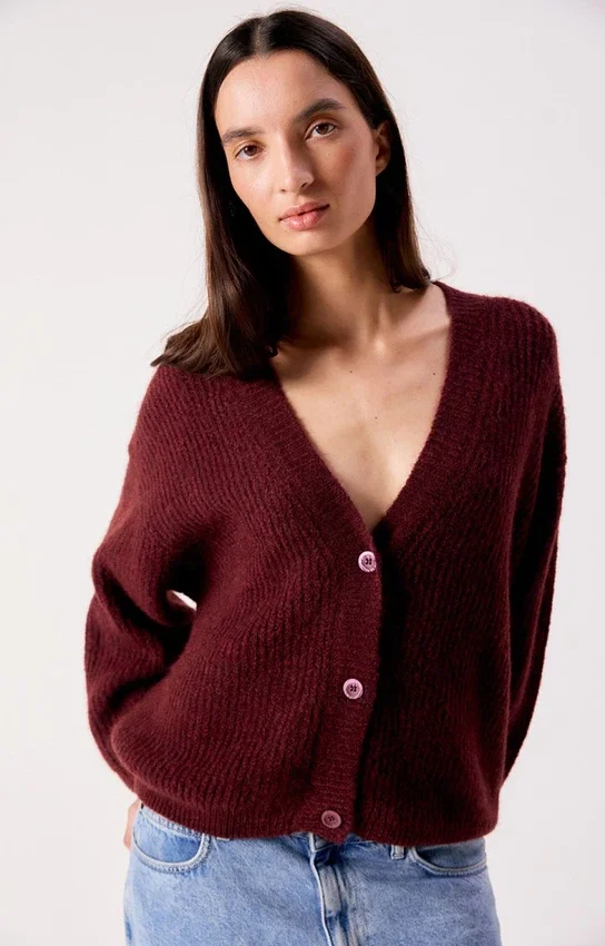 Damen-Strickjacke East Artikelnummer: EAST19PH26