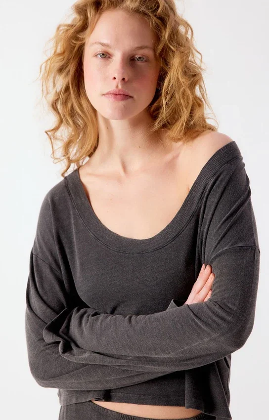 Damen-T-Shirt Pojy Artikelnummer: POJ02AH26