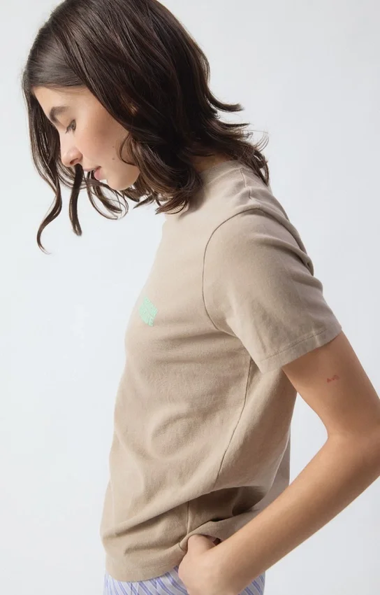 Damen-T-Shirt Ykobow Artikelnummer: YKO02CH26