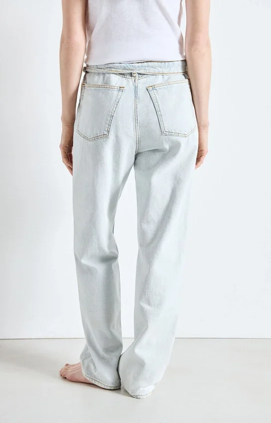 Damenjeans mit geradem Bein Joybird Artikelnummer: JOY11KH26
