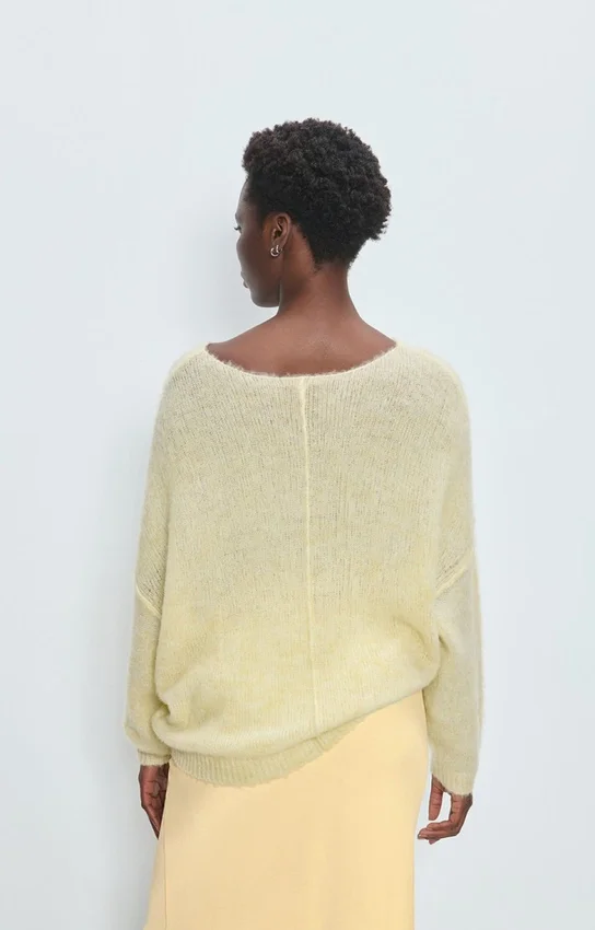 Damenpullover Yanbay Artikelnummer: YAN18DE26