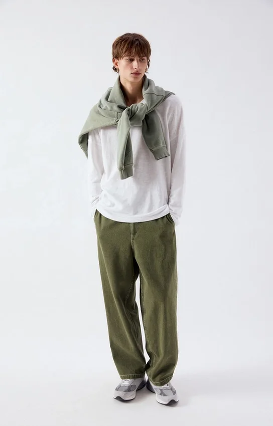 Herren-Jeans in gerader Passform von Uzatown Artikelnummer: MUZA11AH26