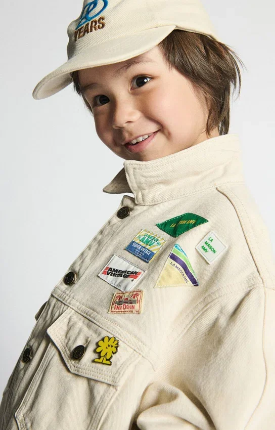 Kinderjacke Snopdog – 20 Jahre Artikelnummer: KSNOP16A20H26