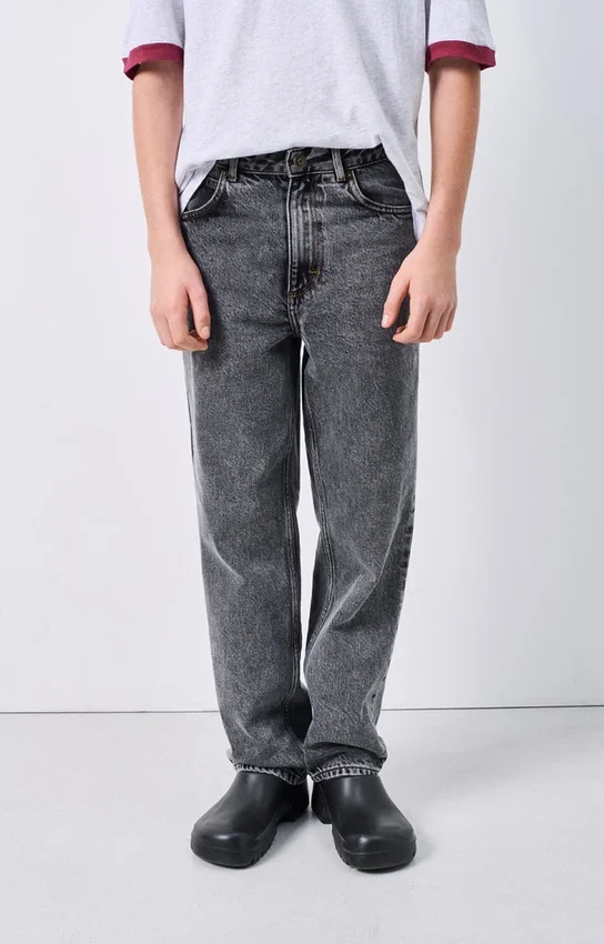 Kinderjeans mit geradem Schnitt von Yopday Artikelnummer: KYOP11CH26